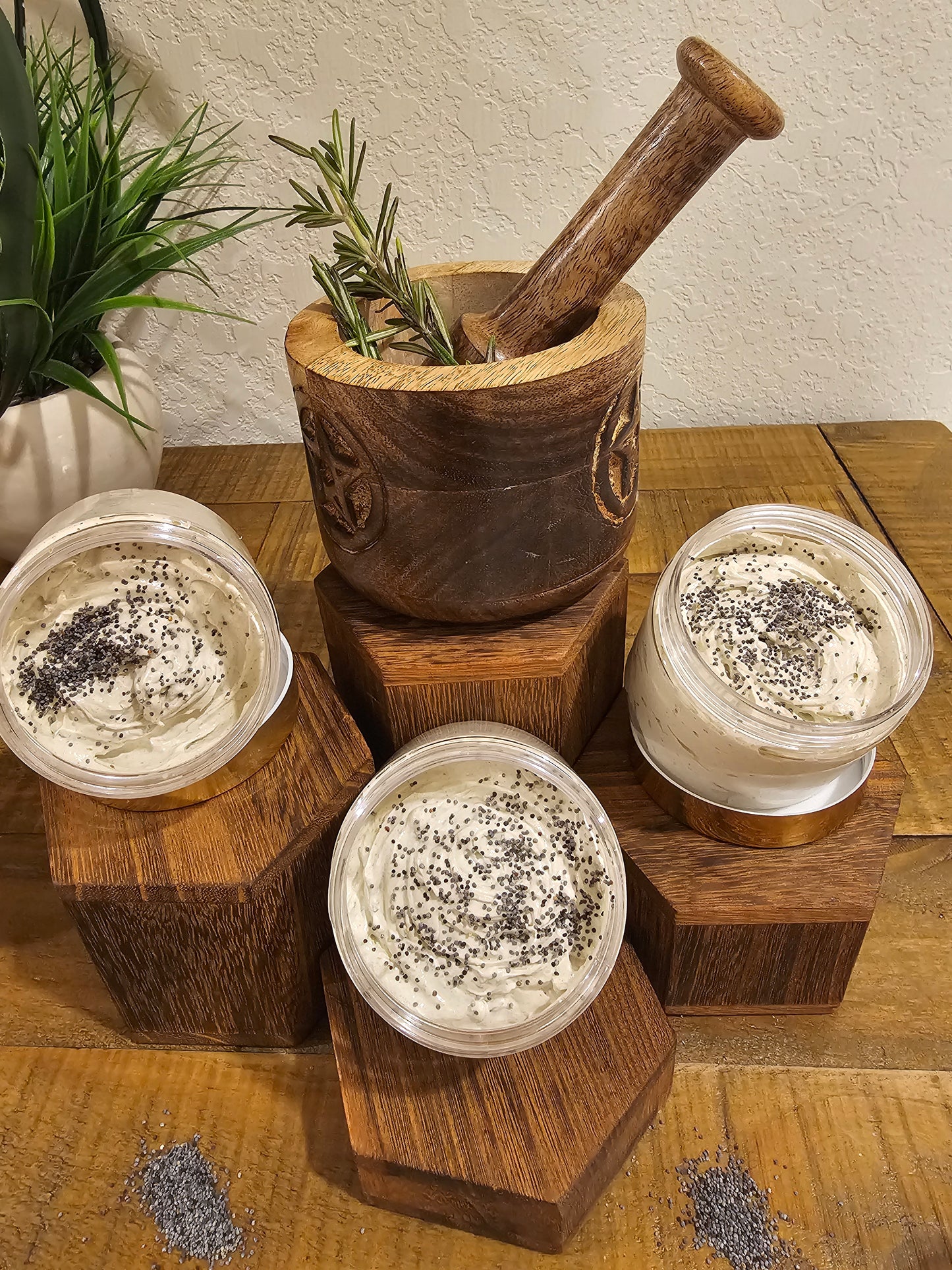 LUXE PURITY POLISH 3-IN-1 BODY SCRUB