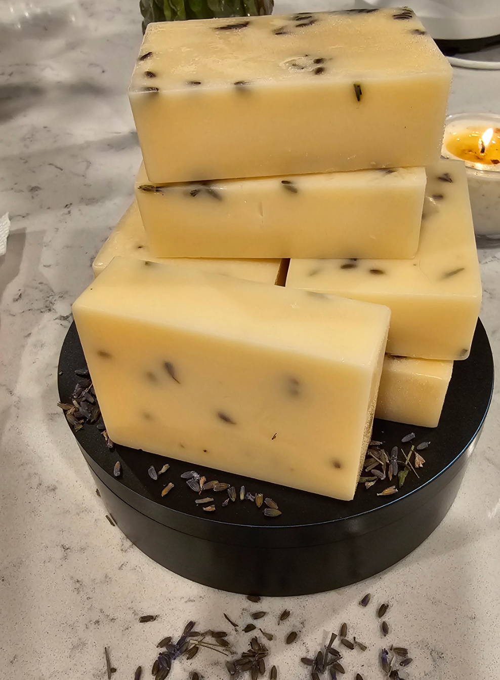 LAVENDER, HONEY & GOATMILK BAR SOAP